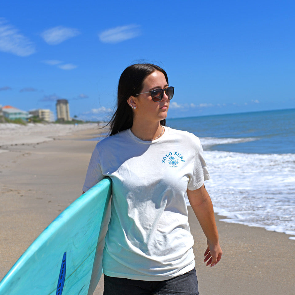 Solo Surf Club Tee - Unisex - Five Colorways